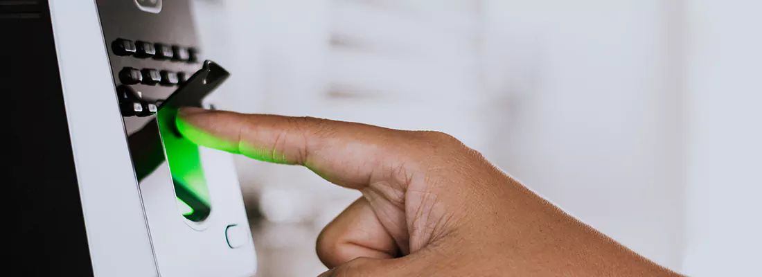 Smart Gate Locks with Remote Access Features in Lake Worth, FL